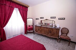 WELL COME - SANTA LUCIA