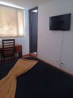 Room in Guest Room - Charming and Cozy Stay in Bogotá's Heart Perfect 