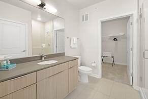 Global Luxury Suites at Reston