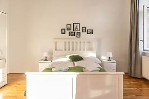 CoLiving 3BR shared Apt. Belvedere