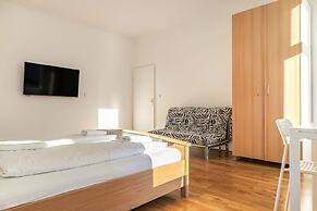 CoLiving 3BR shared Apt. Belvedere