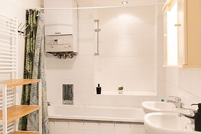 CoLiving 3BR shared Apt. Belvedere