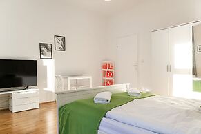 CoLiving 3BR shared Apt. Belvedere