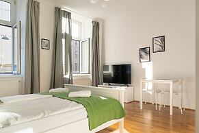 CoLiving 3BR shared Apt. Belvedere