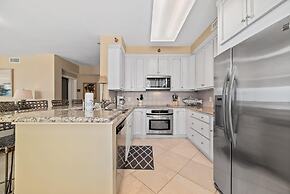 Beach Colony West 8A