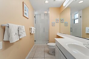 Beach Colony East 7D