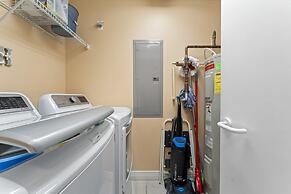 Beach Colony East 7D