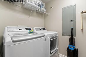 Beach Colony East 7D