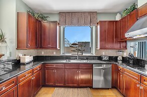 Indigo West 2103 Penthouse