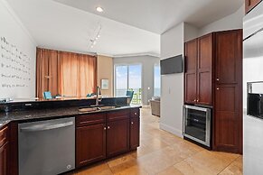 Indigo East 2103 Penthouse W/cabana