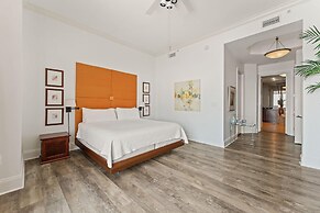 Indigo East 2103 Penthouse W/cabana