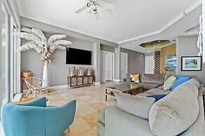 Indigo East 2103 Penthouse W/cabana