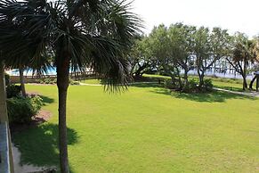 Shipwatch Riverside E204