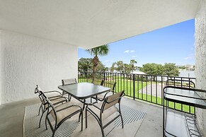 Shipwatch Riverside E204