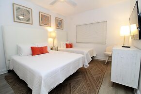 Shipwatch Riverside E204