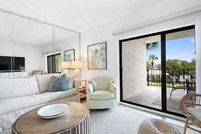 Shipwatch Riverside E204