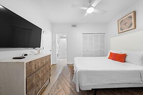 Shipwatch Riverside E204