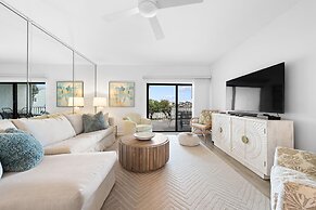 Shipwatch Riverside E204