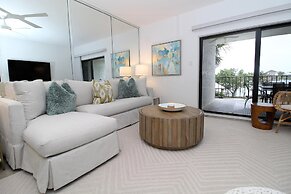 Shipwatch Riverside E204