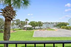 Shipwatch Riverside E204