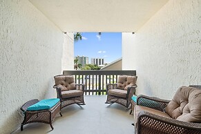 Shipwatch Riverside E204