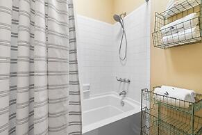 Molokai Villas Riverside 7A