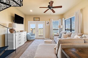 Molokai Villas Riverside 7A