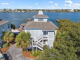 Molokai Villas Riverside 7A