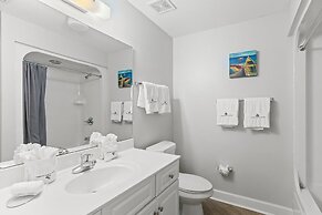 Phoenix on the Bay 1228