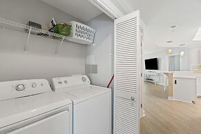 Phoenix on the Bay 1228