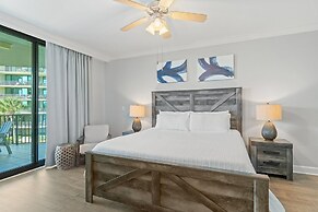 Phoenix on the Bay 1228