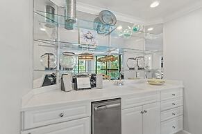 Phoenix on the Bay 1228