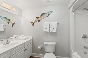 Phoenix on the Bay 1228