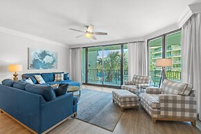 Phoenix on the Bay 1228