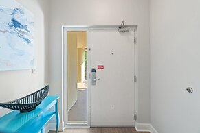 Phoenix on the Bay 1228