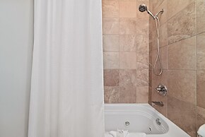 Caribe Penthouse D107