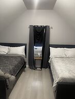 Newly Renovated 2 floor Getaway