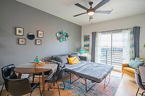 Minutes from Kierland King Bed Lux Pool with View - S433