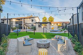 Bliss at Mezzo Pad -Walk to Dine and Shop and Golf-C254