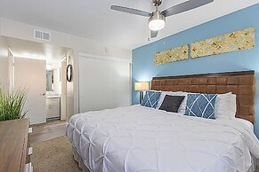 Bliss at Mezzo Pad -Walk to Dine and Shop and Golf-C254