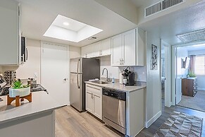 Bliss at Mezzo Pad -Walk to Dine and Shop and Golf-C254