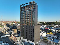 Holiday Inn Express Long Island City E New York by IHG