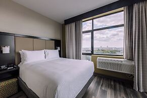 Holiday Inn Express Long Island City E New York by IHG