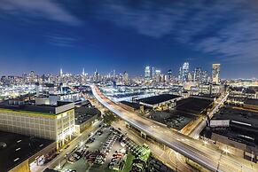 Holiday Inn Express Long Island City E New York by IHG