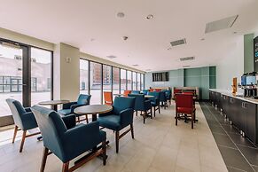 Holiday Inn Express Long Island City E New York by IHG