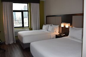 Holiday Inn Express Long Island City E New York by IHG