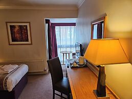 OYO Blaby Westfield Hotel