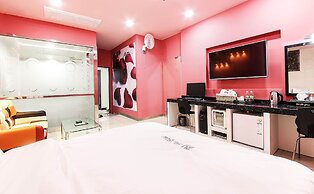 Hotel To You