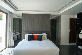 Legend most Luxurious 6Bedroom Seaview