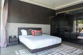 Legend most Luxurious 6Bedroom Seaview